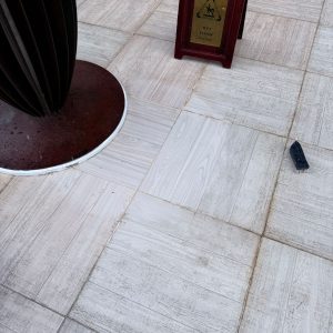 floor stains after cleaning